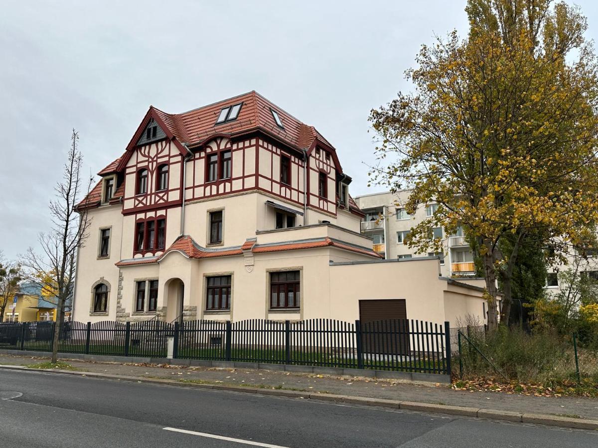 Villarina Dresden Luaran gambar