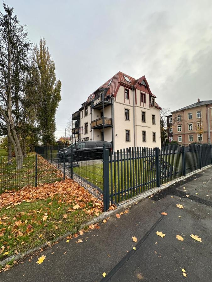 Villarina Dresden Luaran gambar