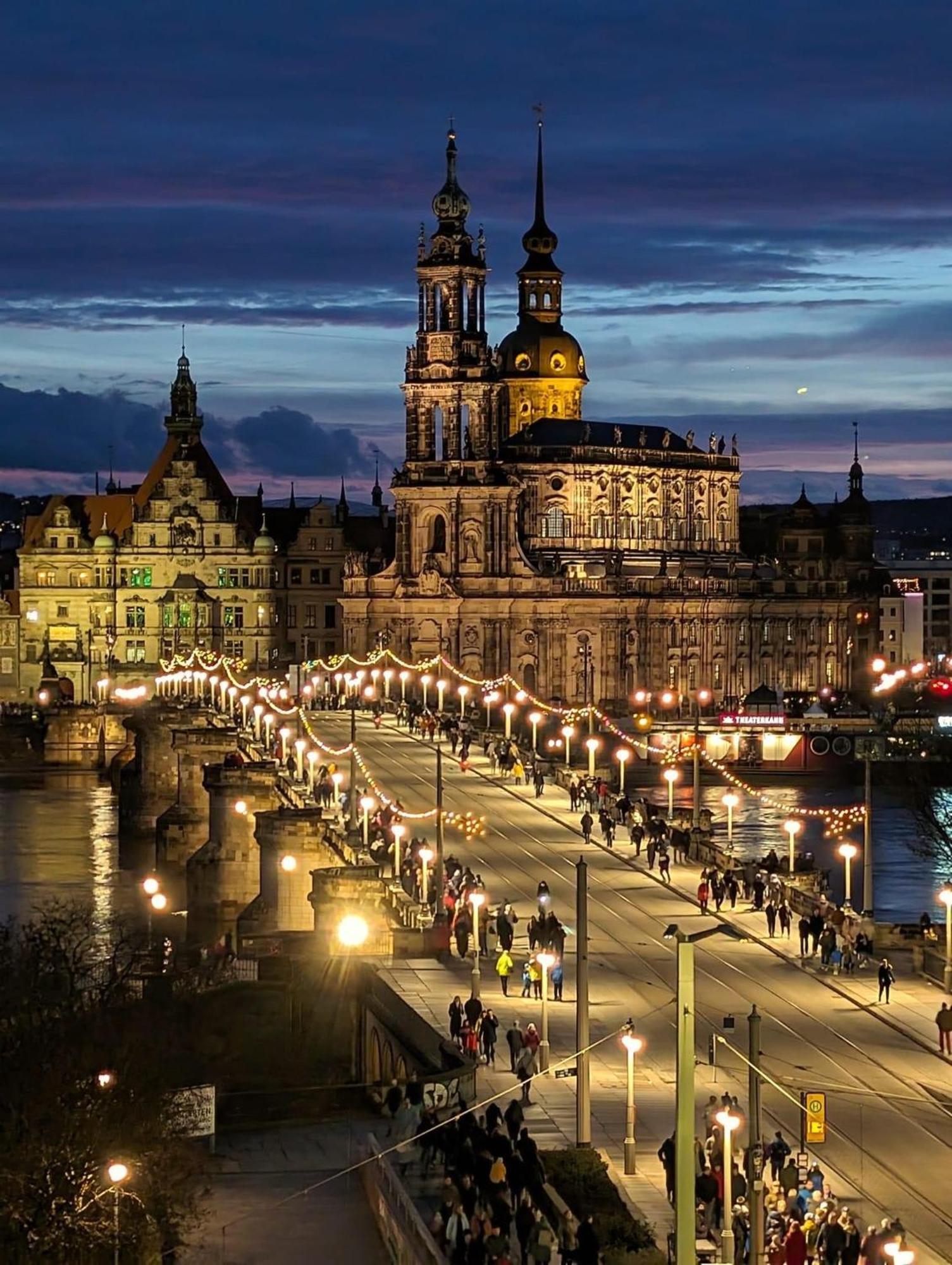 Villarina Dresden Luaran gambar