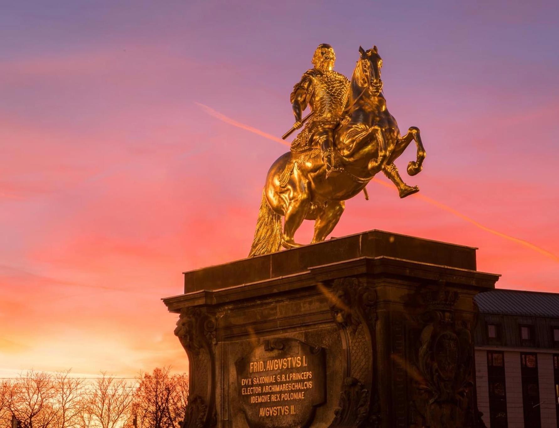 Villarina Dresden Luaran gambar